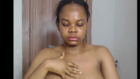 snowdrop5 online show from November 2025 06:01:01 AM