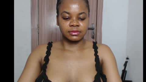 snowdrop5 online show from November 2025 08:23:02 PM