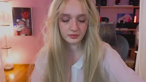 Ellie online show from May 2026 05:34:02 AM