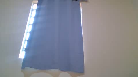 Snowie eyes online show from November 2025 12:55:01 PM