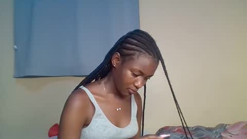 Snowie eyes online show from December 2025 12:48:02 AM