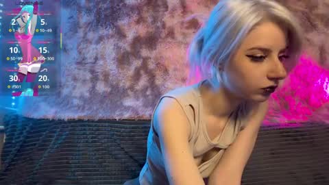 snowy_alice online show from May 2026 03:50:02 PM
