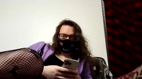 snowydoll00 online show from November 2025 12:43:02 AM