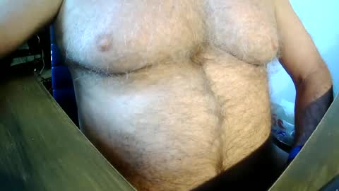 Snapshot of snudge432 chatting on July 2026 08:28:02 AM snudge432 online show from July 2026 08:28:02 AM