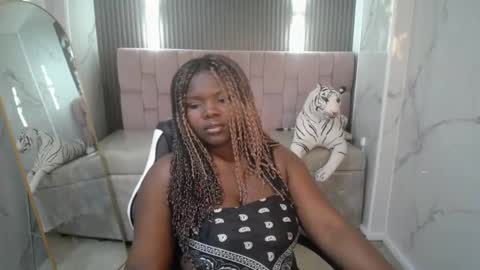 soffia_b online show from October 2025 03:25:03 AM