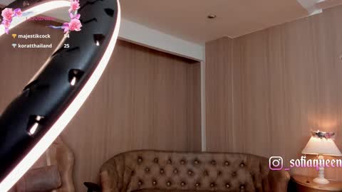 Snapshot of soffiqueen chatting on February 2025 08:13:01 PM Schedule 1400 - 2100 gtm-5 online show from February 2025 08:13:01 PM