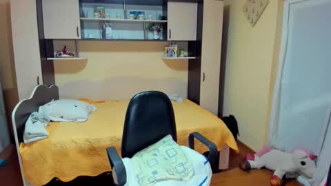 Soffy online show from February 2026 06:06:01 AM