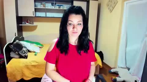 Soffy online show from February 2026 05:28:02 AM