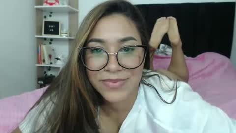 Snapshot of sofi4__ chatting on March 2025 09:02:02 AM sofi online show from March 2025 09:02:02 AM