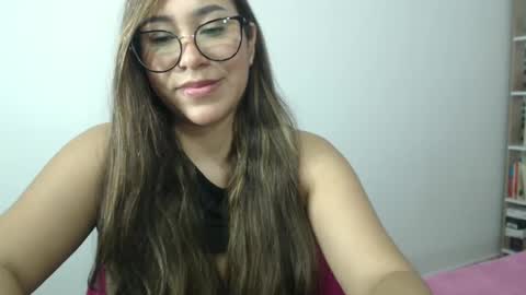 Snapshot of sofi4__ chatting on March 2025 07:13:02 AM sofi online show from March 2025 07:13:02 AM