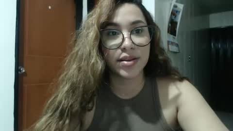 Snapshot of sofi4__ chatting on September 2025 06:26:02 AM sofi online show from September 2025 06:26:02 AM