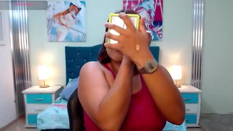 sofi_brunette_ online show from March 2026 01:47:01 AM