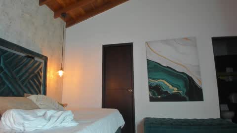 Sofi online show from November 2025 11:31:02 AM