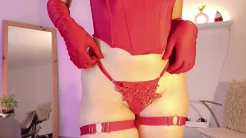 Sofi smith   online show from November 2025 08:11:01 PM