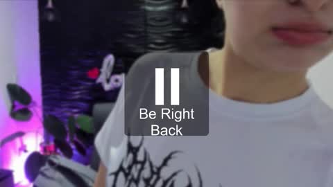 Skarlett online show from October 2025 01:09:01 PM