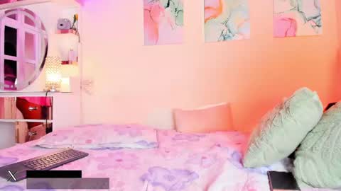Snapshot of sofia__lujan chatting on June 2026 09:40:01 AM call me L U online show from June 2026 09:40:01 AM
