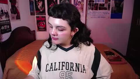 Sofi online show from December 2025 03:25:02 AM