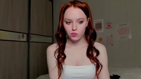 Snapshot of sofia_flowers chatting on April 2026 04:41:01 PM sofia_flowers online show from April 2026 04:41:01 PM