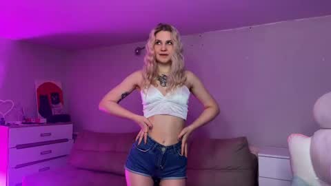 Sofia online show from February 2026 02:26:02 AM