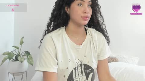Snapshot of sofia_mendez01 chatting on January 2025 04:15:01 PM SofiONLYFANS sofia storm online show from January 2025 04:15:01 PM