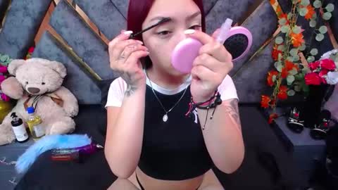 sofia miranda online show from December 2025 01:05:02 PM