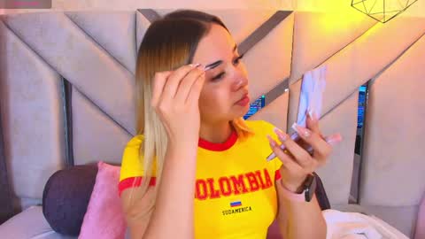 Snapshot of sofia_pamela_ chatting on June 2026 06:57:01 PM online show from June 2026 06:57:01 PM