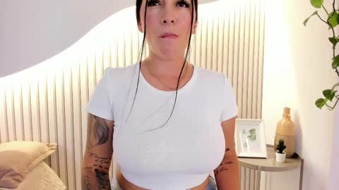 SOFIA online show from March 2026 08:02:01 PM