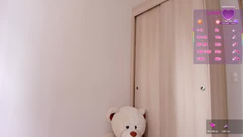 sofia_rivers_ online show from May 2026 01:43:02 PM