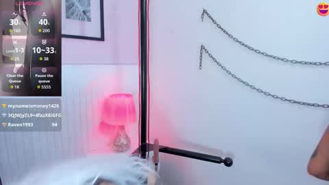 Sofia online show from September 2025 04:03:01 AM