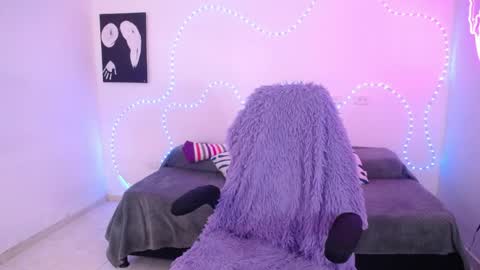 sofia_tgn online show from April 2026 05:51:01 PM