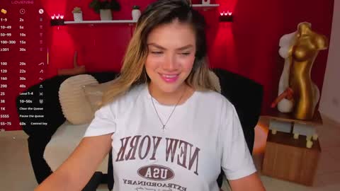 Snapshot of sofia_velvetx chatting on May 2026 02:36:02 PM sofia_velvetx online show from May 2026 02:36:02 PM