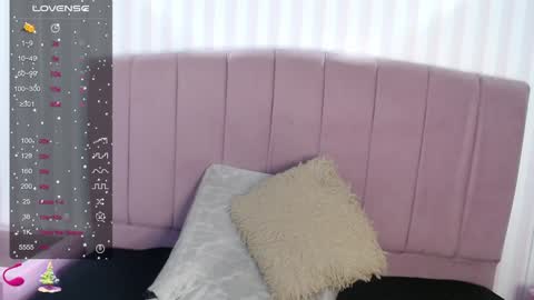 Sofa online show from January 2025 11:05:02 AM