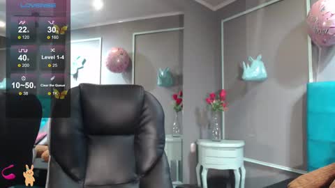 Sofa online show from March 2025 11:09:02 AM