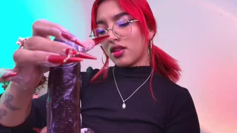 Sofia online show from January 2025 05:48:01 PM