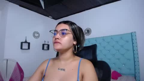 Sofia online show from April 2026 12:20:02 PM