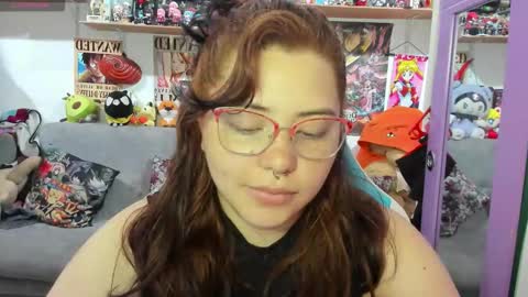 Sofia online show from September 2025 09:41:02 PM