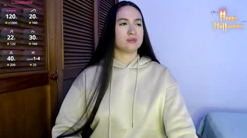 sofiaduque_26 online show from October 2025 03:35:01 PM