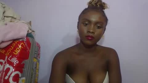 Snapshot of sofiafa chatting on April 2026 05:12:02 AM sofia online show from April 2026 05:12:02 AM