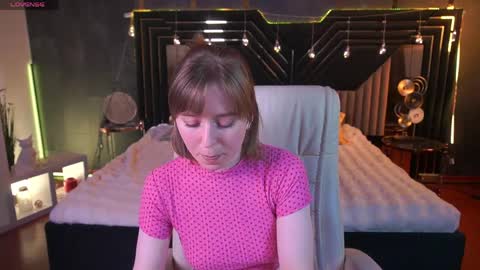 SofiaLuxuryy online show from March 2026 03:01:01 PM