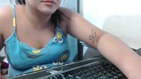 sofiaslovesfuck online show from December 2025 12:08:01 AM