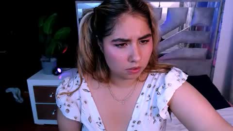 SOFIA online show from April 2026 07:58:01 PM