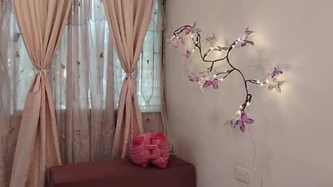 Snapshot of sofibelladelavega chatting on April 2026 07:16:02 PM Sofi Bella online show from April 2026 07:16:02 PM