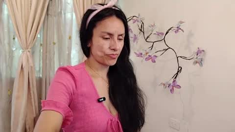 Snapshot of sofibelladelavega chatting on May 2026 07:33:01 PM Sofi Bella online show from May 2026 07:33:01 PM