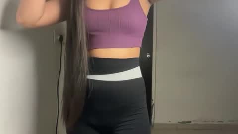 Snapshot of sofie_diva chatting on October 2025 06:09:01 PM divya online show from October 2025 06:09:01 PM