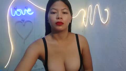 Snapshot of sofie_loorexx chatting on March 2026 04:25:01 AM sofie_loorexx online show from March 2026 04:25:01 AM