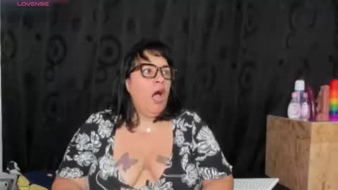 Snapshot of sofie_storm chatting on July 2026 11:45:02 AM Vicky online show from July 2026 11:45:02 AM