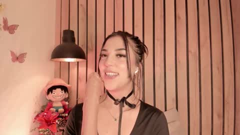 Snapshot of sofiesoft chatting on January 2026 05:51:02 PM Sofie online show from January 2026 05:51:02 PM