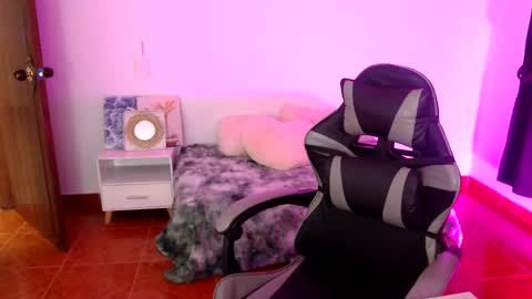 sofii__777 online show from November 2025 07:14:01 PM