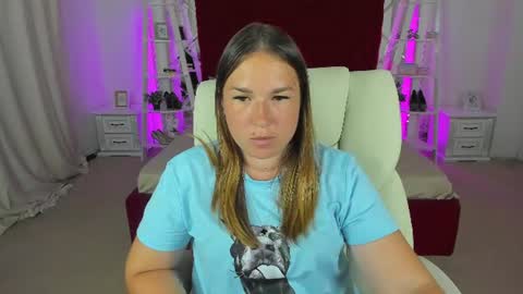 Snapshot of sofii_darling chatting on July 2026 04:51:01 PM sofii_darling online show from July 2026 04:51:01 PM