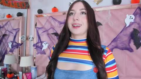 sofii_jones online show from October 2025 10:00:01 PM